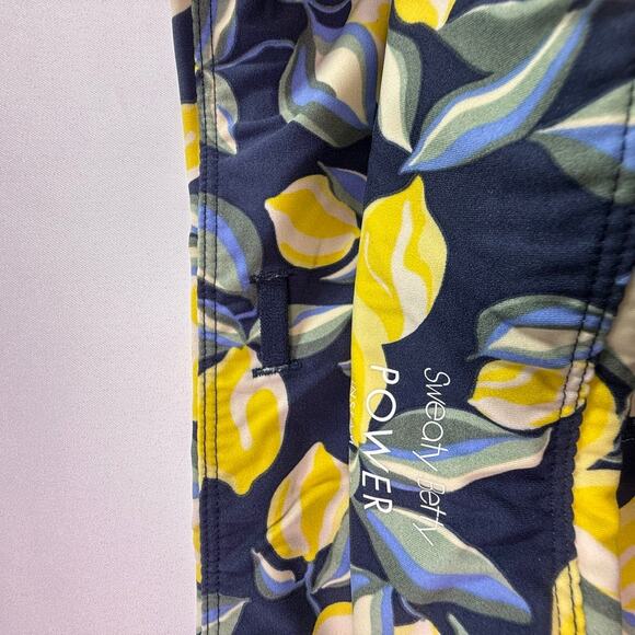 Sweaty Betty Power 6” Bike Shorts in Blue Lemon Tree Size Medium  US 8 - Picture 12 of 15